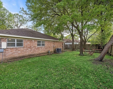 12110 Nova Drive - Photo Thumbnail 23