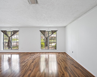 12110 Nova Drive - Photo Thumbnail 9