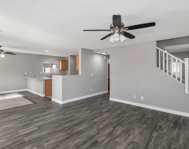 23949 W Hadley - Photo Thumbnail 3