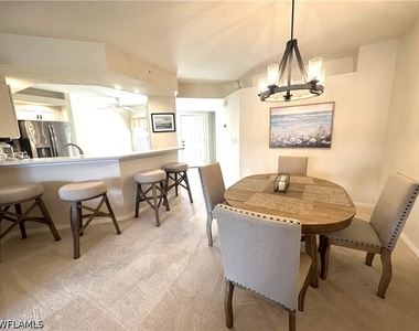6816 Satinleaf Road S - Photo Thumbnail 8