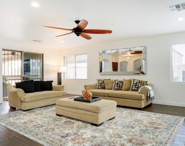 17572 W Andora Street - Photo Thumbnail 5