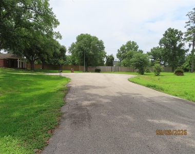 403 Highridge Street - Photo Thumbnail 4