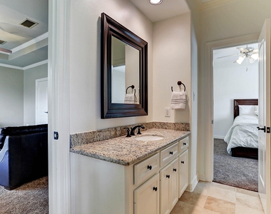 13323 Brentonwood Lane - Photo Thumbnail 15