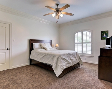 13323 Brentonwood Lane - Photo Thumbnail 16
