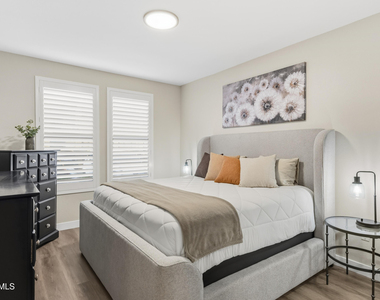 6900 E Princess Drive - Photo Thumbnail 10