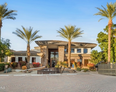 6900 E Princess Drive - Photo Thumbnail 17