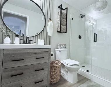 6900 E Princess Drive - Photo Thumbnail 13