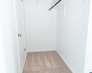13108 Chapala Way - Photo Thumbnail 19