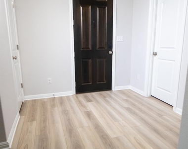 13108 Chapala Way - Photo Thumbnail 13