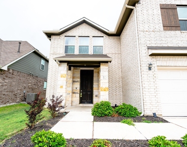 13108 Chapala Way - Photo Thumbnail 2