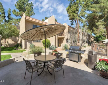 7436 E Chaparral Road - Photo Thumbnail 16