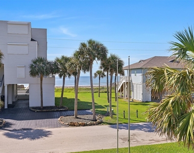 18418 E De Vaca Lane - Photo Thumbnail 9