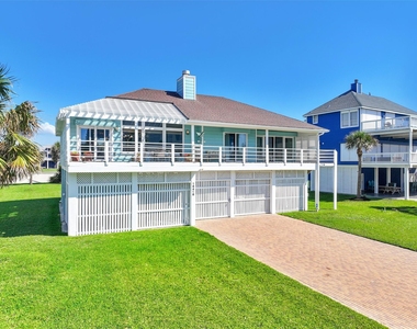 18418 E De Vaca Lane - Photo Thumbnail 1