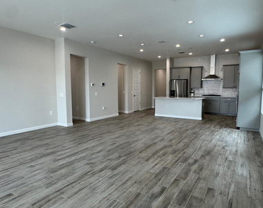 6047 E Sinclair Street - Photo Thumbnail 7