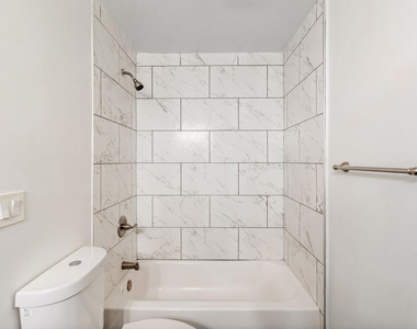 1707 N 18th Street - Photo Thumbnail 2