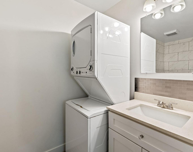 1707 N 18th Street - Photo Thumbnail 10