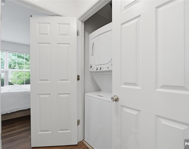 5301 Tudor - Photo Thumbnail 19