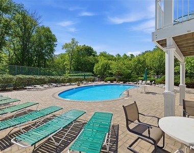 5301 Tudor - Photo Thumbnail 33