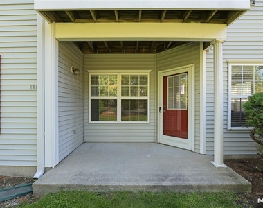 5301 Tudor - Photo Thumbnail 25