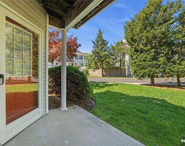 5301 Tudor - Photo Thumbnail 24