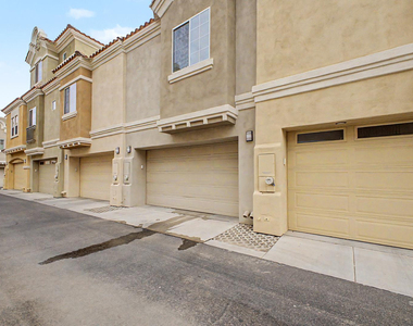 124 N California Street - Photo Thumbnail 28