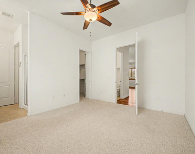 124 N California Street - Photo Thumbnail 11