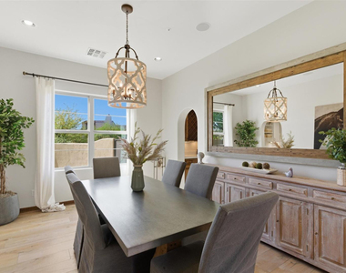 20007 N 96th Way - Photo Thumbnail 7