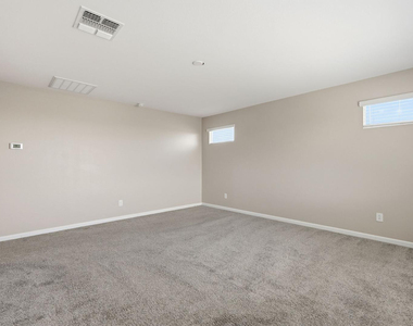 17851 W Daley Lane - Photo Thumbnail 26