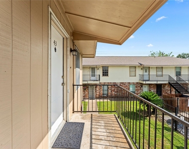 3316 Burke Road - Photo Thumbnail 16