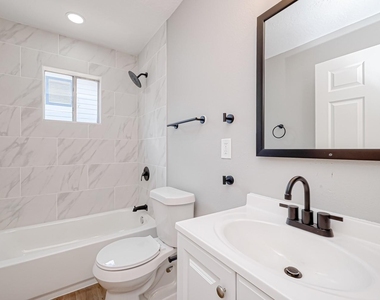 6715 Victoria Street - Photo Thumbnail 20