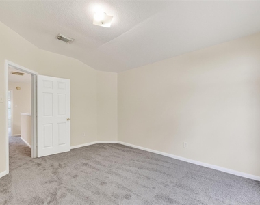 16119 Gavin Lane - Photo Thumbnail 29