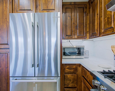 20750 N 87th Street - Photo Thumbnail 17