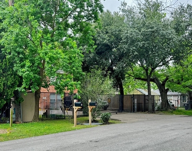 2110 Turner Drive - Photo Thumbnail 1
