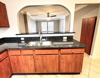 2110 Turner Drive - Photo Thumbnail 6