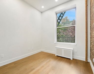 27th Street and Park Avenue - Photo Thumbnail 4