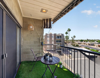 425 S Parkcrest - Photo Thumbnail 26