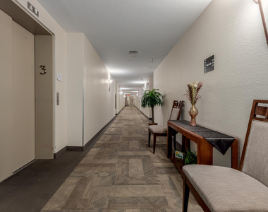 425 S Parkcrest - Photo Thumbnail 34