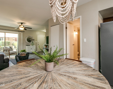 4600 N 68th Street - Photo Thumbnail 13