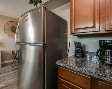 4600 N 68th Street - Photo Thumbnail 10
