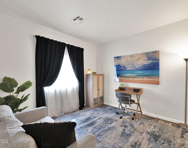 868 E Savannah Drive - Photo Thumbnail 21