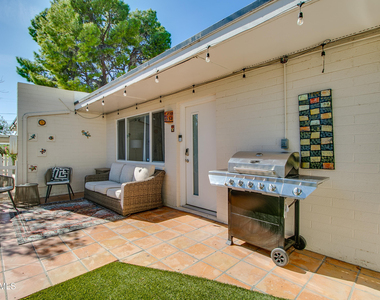 3511 E Montecito Avenue - Photo Thumbnail 3
