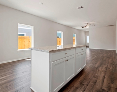 23126 Glory Orchid Drive - Photo Thumbnail 9