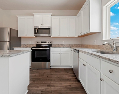 23126 Glory Orchid Drive - Photo Thumbnail 8
