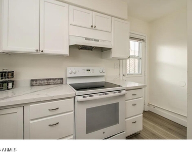 6809 E Earll Drive - Photo Thumbnail 12