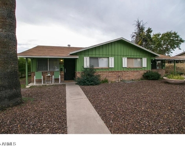 6809 E Earll Drive - Photo Thumbnail 25