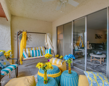 7625 E Camelback Road - Photo Thumbnail 16