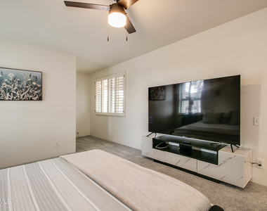 7625 E Camelback Road - Photo Thumbnail 25