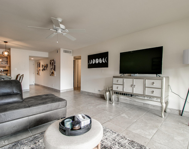 7625 E Camelback Road - Photo Thumbnail 20