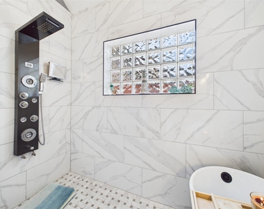 203 Las Brisas Street - Photo Thumbnail 26