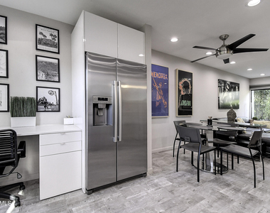 4610 N 68th Street - Photo Thumbnail 6